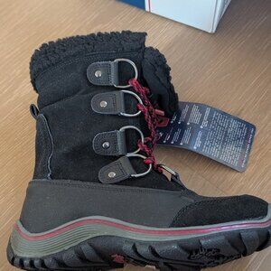 NWT Pajar Alina Boots Size 6